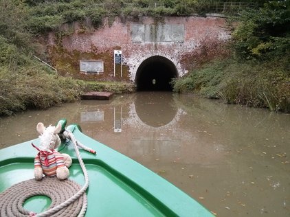 Weg zum Schiffstunnel